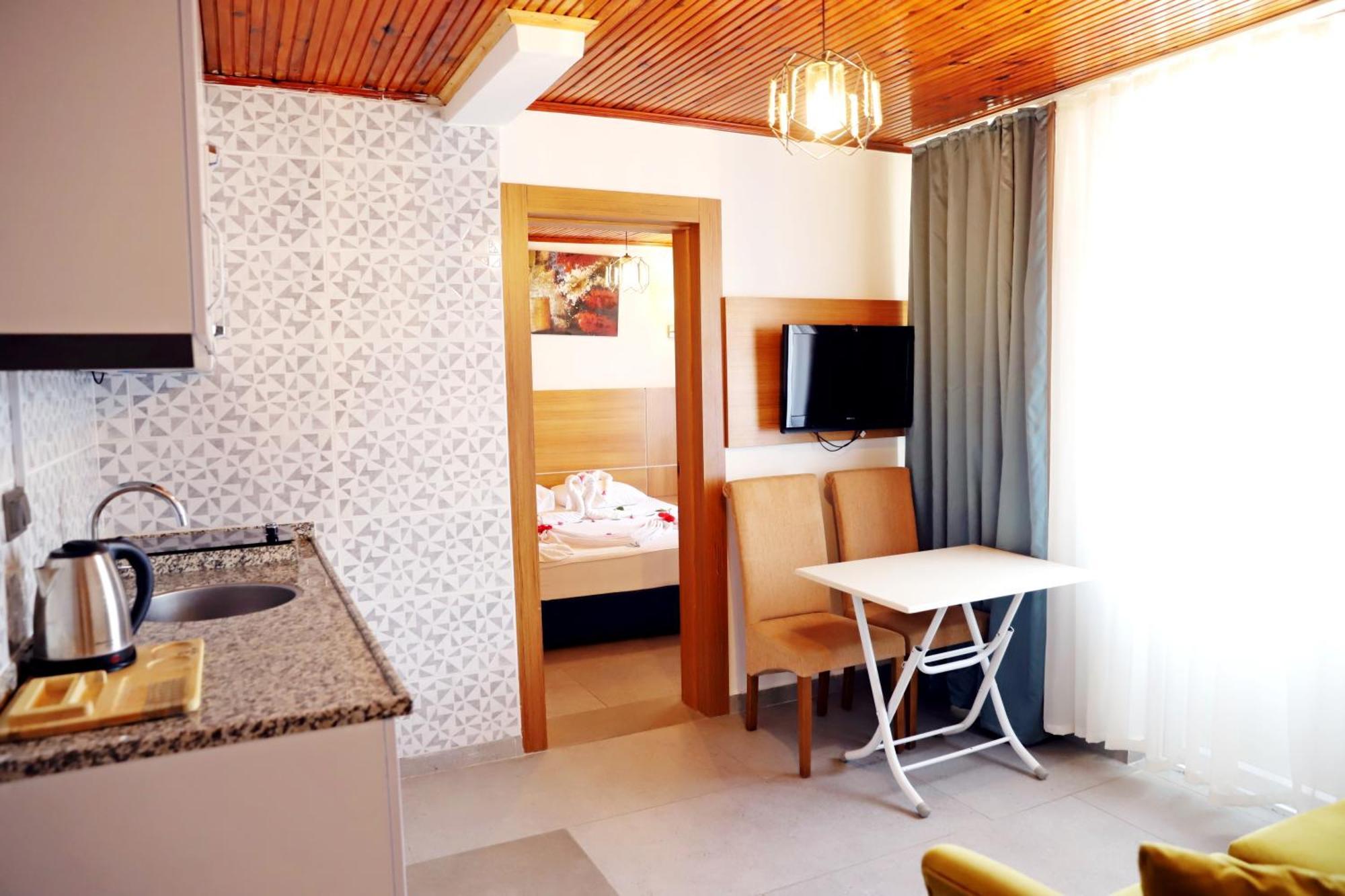 Aparthotel Akin And Antalya