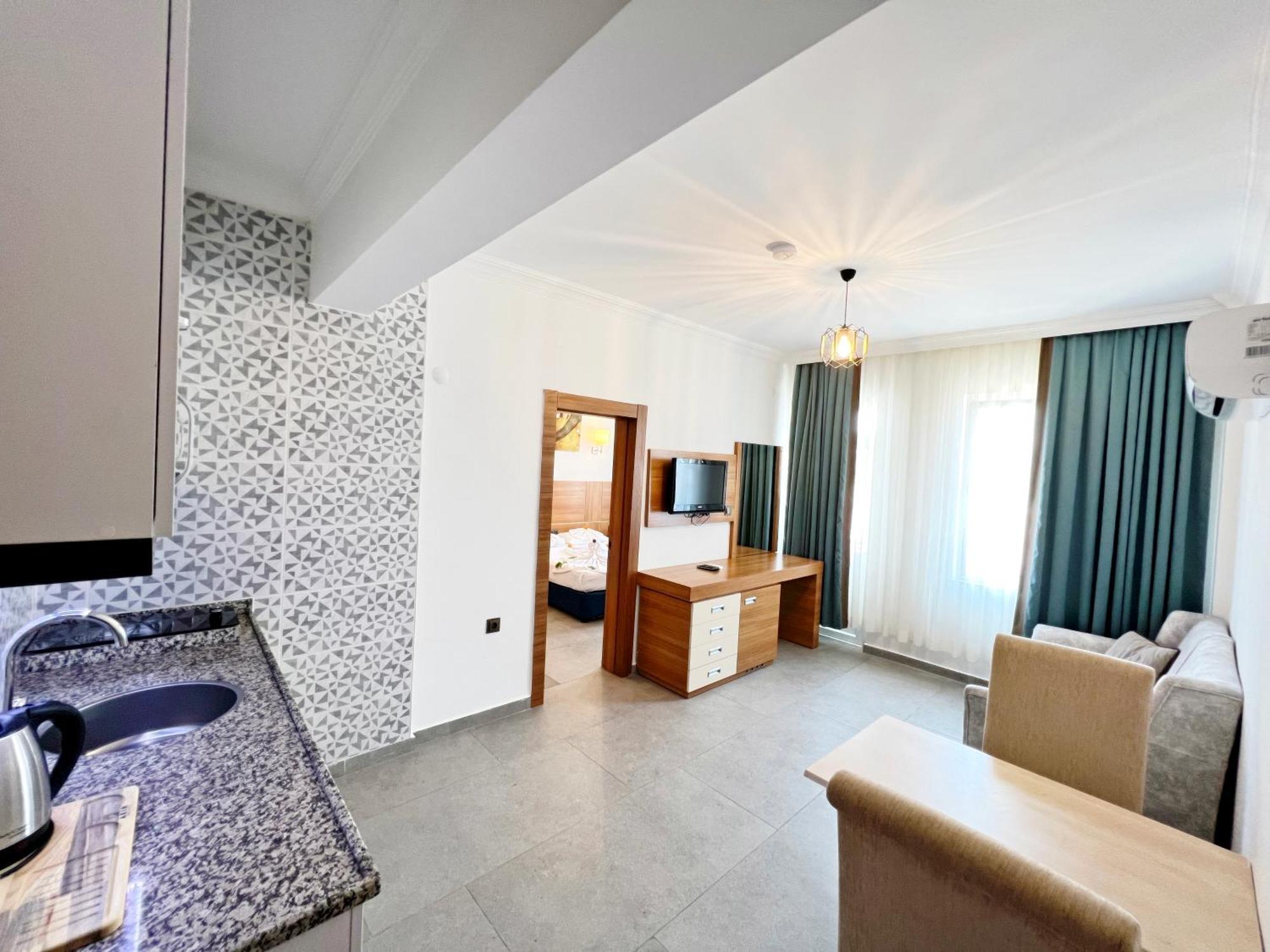 Akin And Aparthotel *